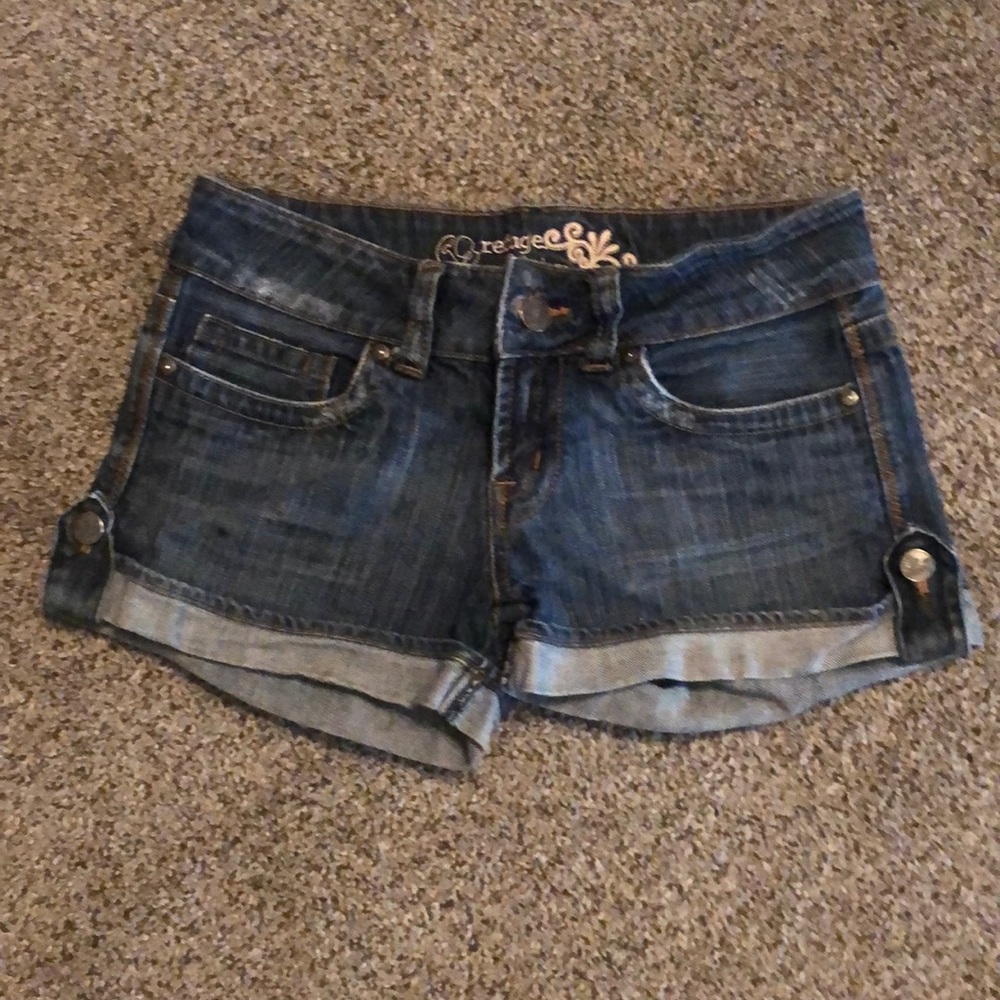 Denim cuffed shorts
